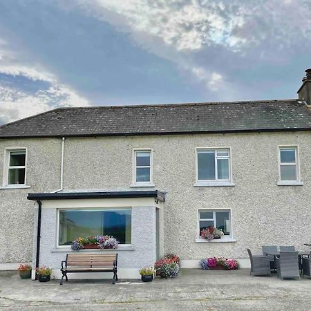 Beautiful Farmhouse An Hour'S Drive From Four Irish Cities クロンメル エクステリア 写真